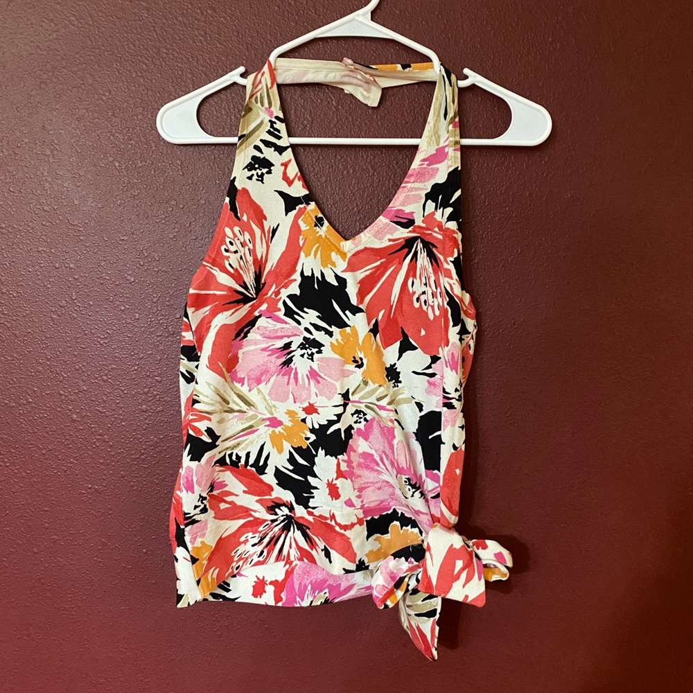 Floral V neckline halter top